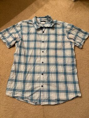 Columbia short-sleeve button down, XL